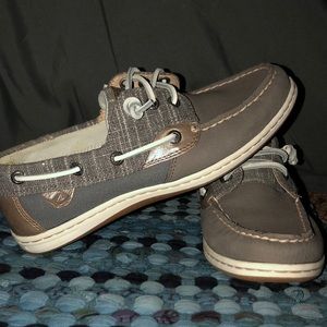 Women’s 6.5 Sperry Shoes